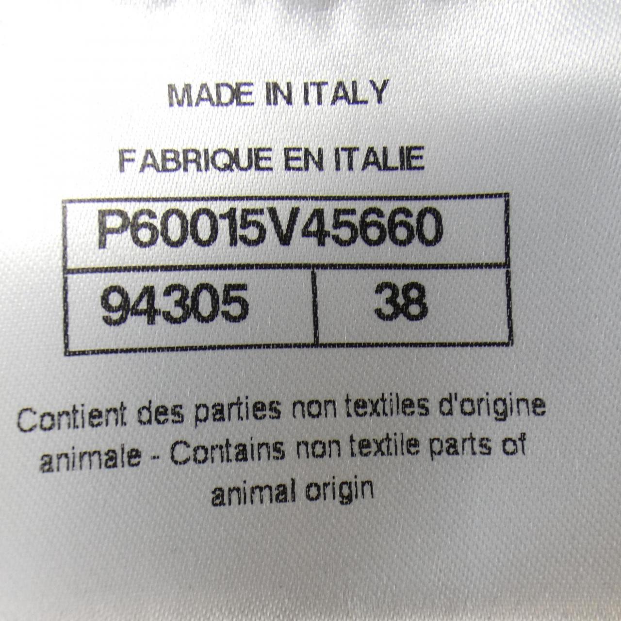 Chanel P60015V45660 Au750 Coat