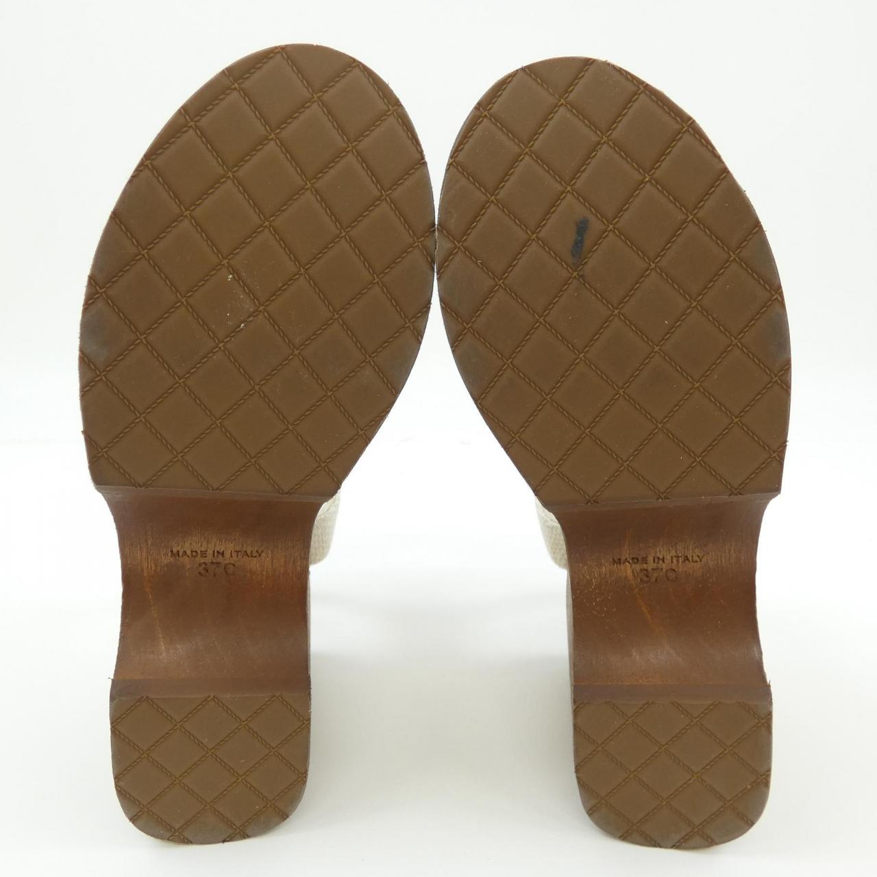 Chanel G45555B15714 Fabric Patent Calfskin Sandals