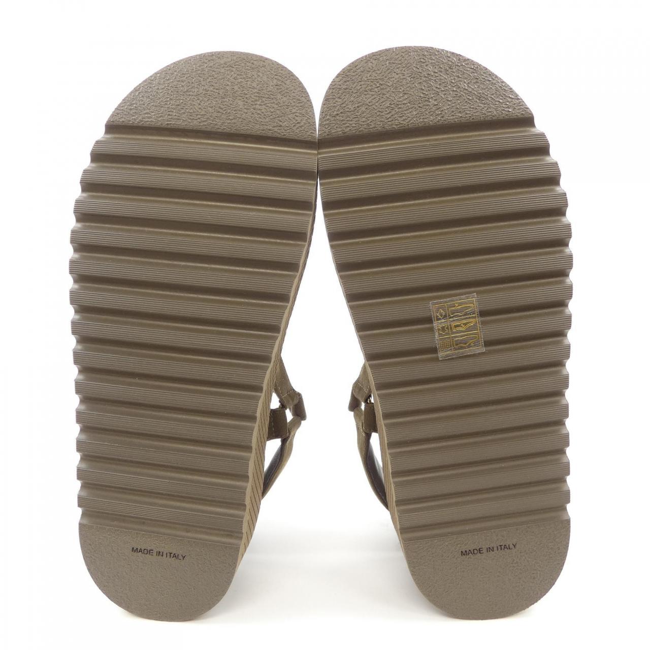 Chanel G38880X05912 Grogram Sandals