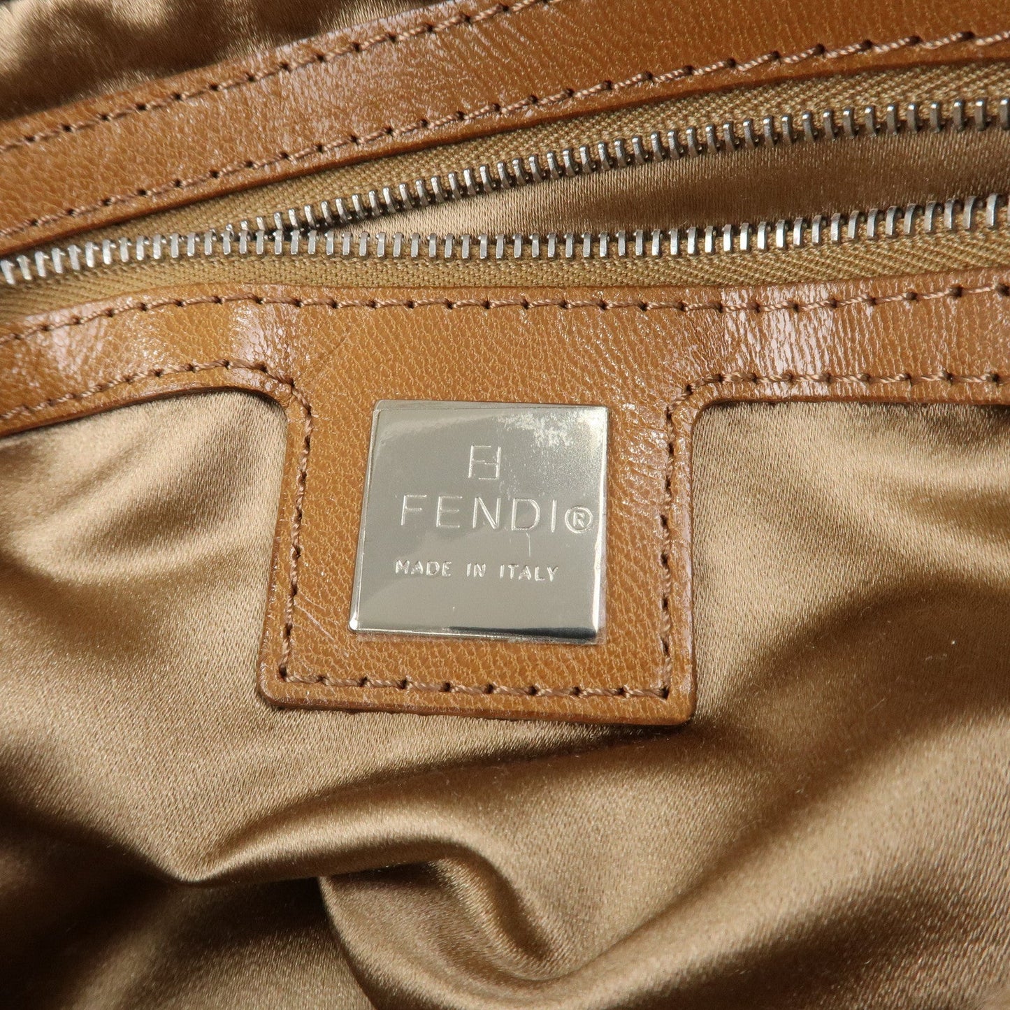FENDI Mamma Baguette Wool Unborn Calf Shoulder Bag 26325 d