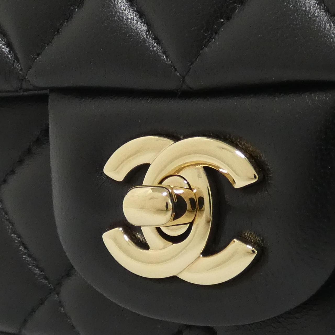 Chanel Lambskin Shoulder Bag
