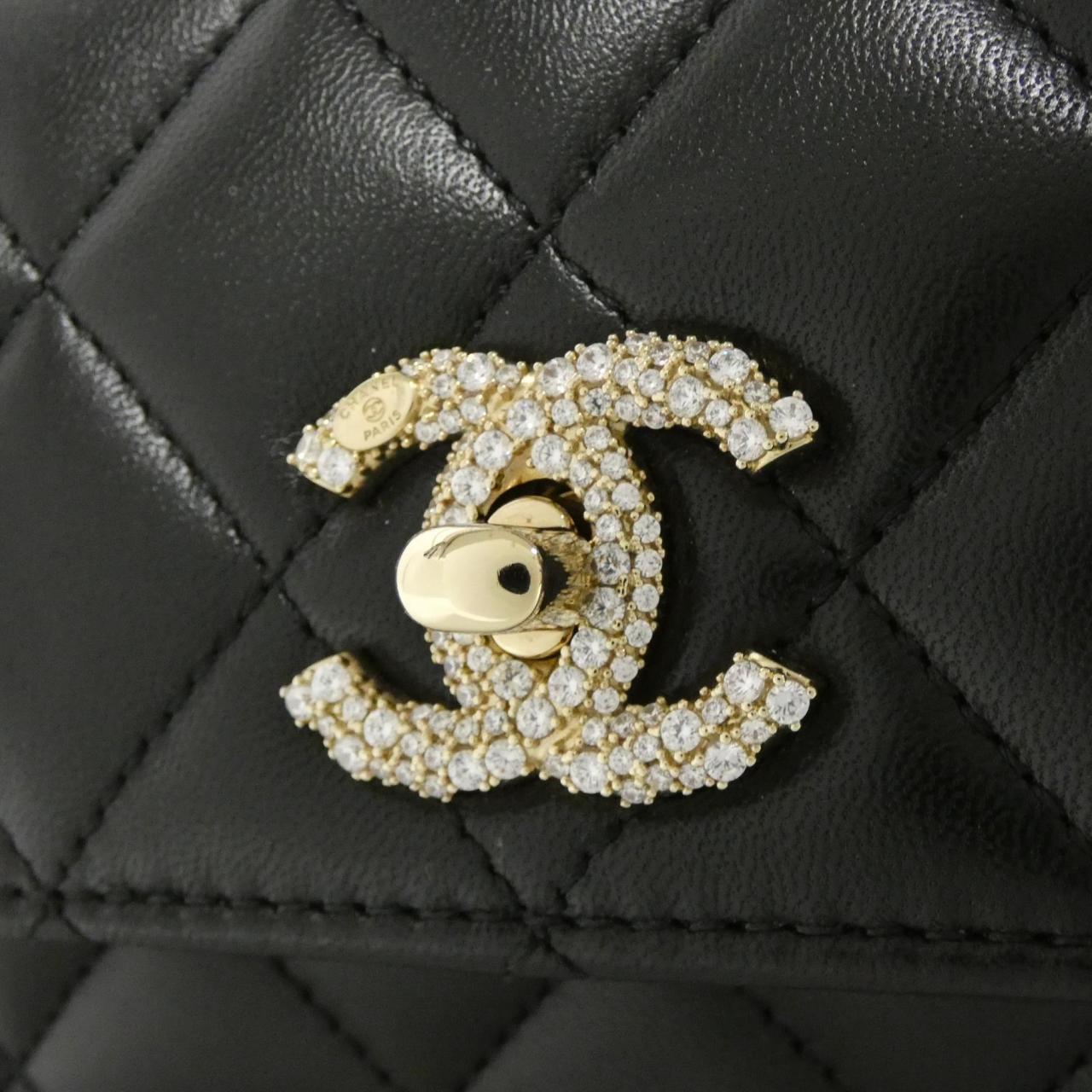 Chanel AS4654 Lambskin Shoulder Bag