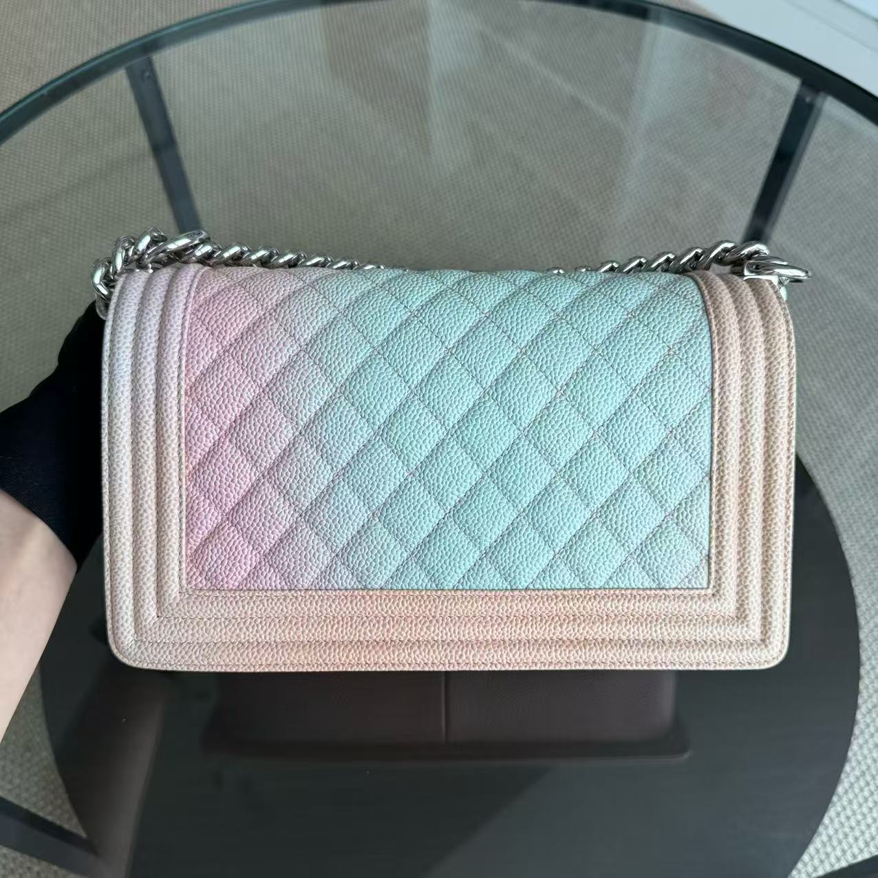 *Rare, Un d* Chanel Boy Medium - 25CM Raibow Caviar Quilted Mixed Hardware Series 25