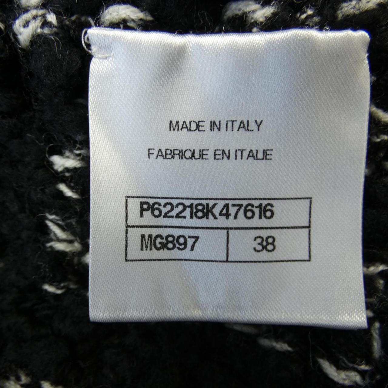 Chanel P62218K47616 Coat