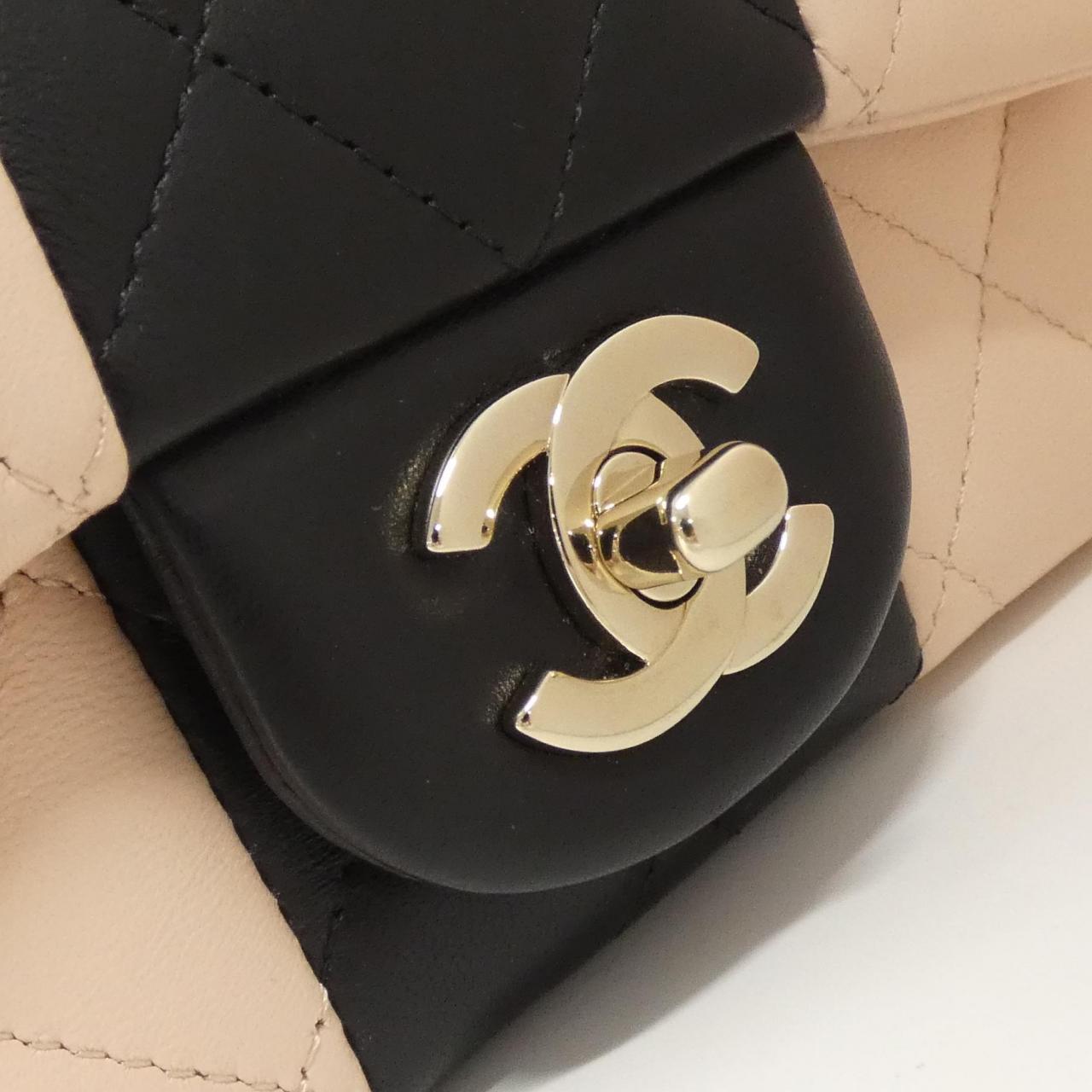 Chanel Lambskin Shoulder Bag