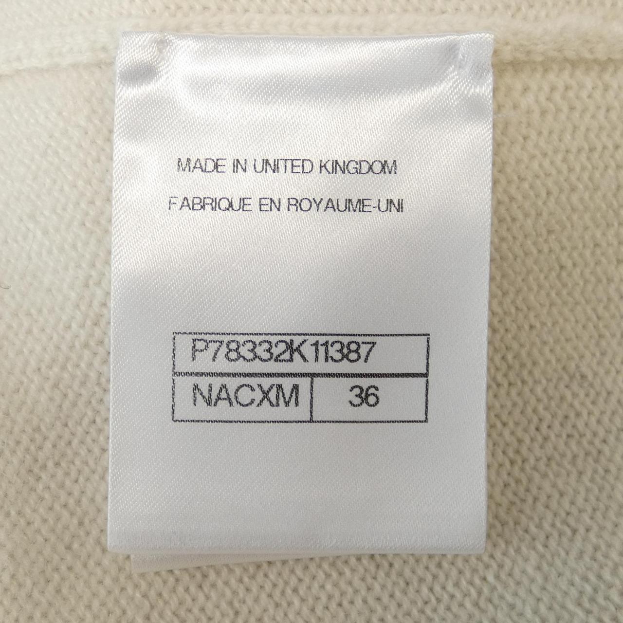 Chanel P78332K11387 100% Cashmere Camisole
