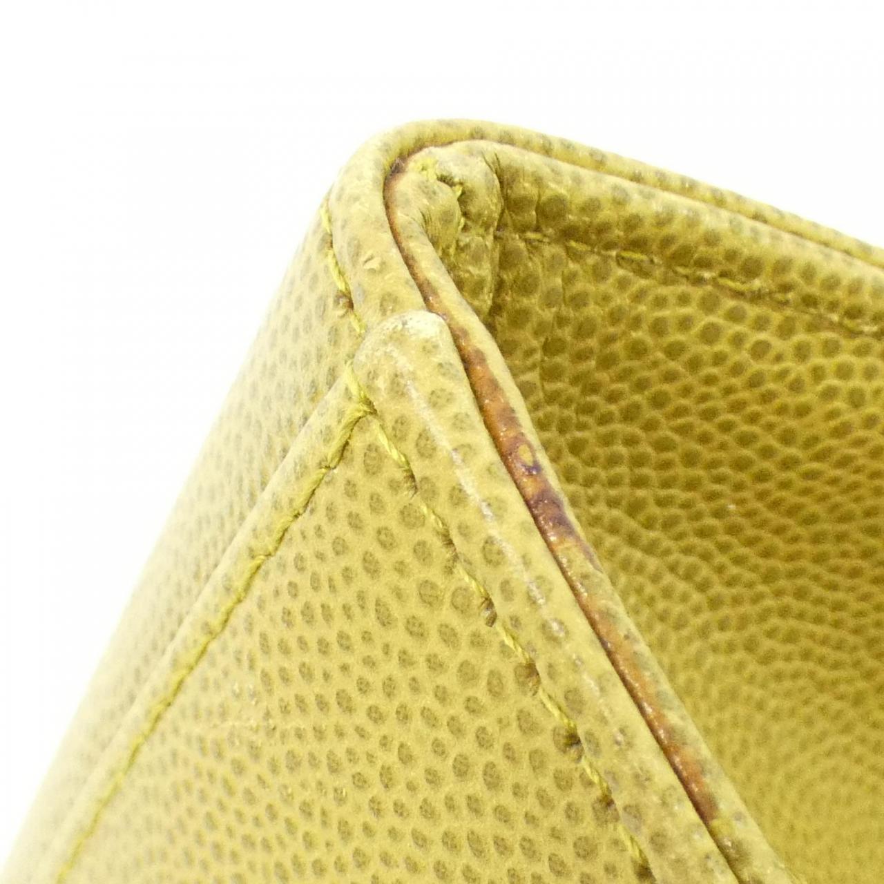Chanel Caviar Skin Shoulder Bag