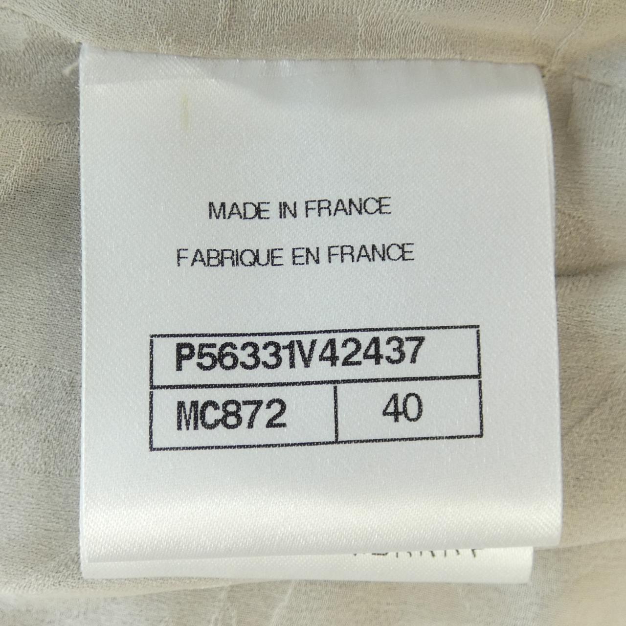 Chanel P56331V42437 Collarless Jacket Jacket
