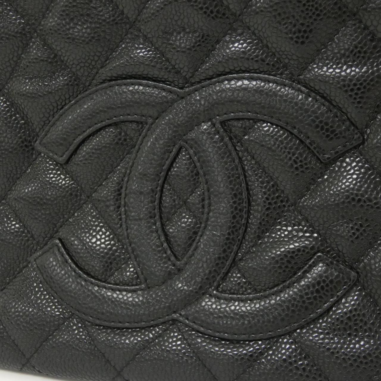 Chanel Caviar Skin Shoulder Bag