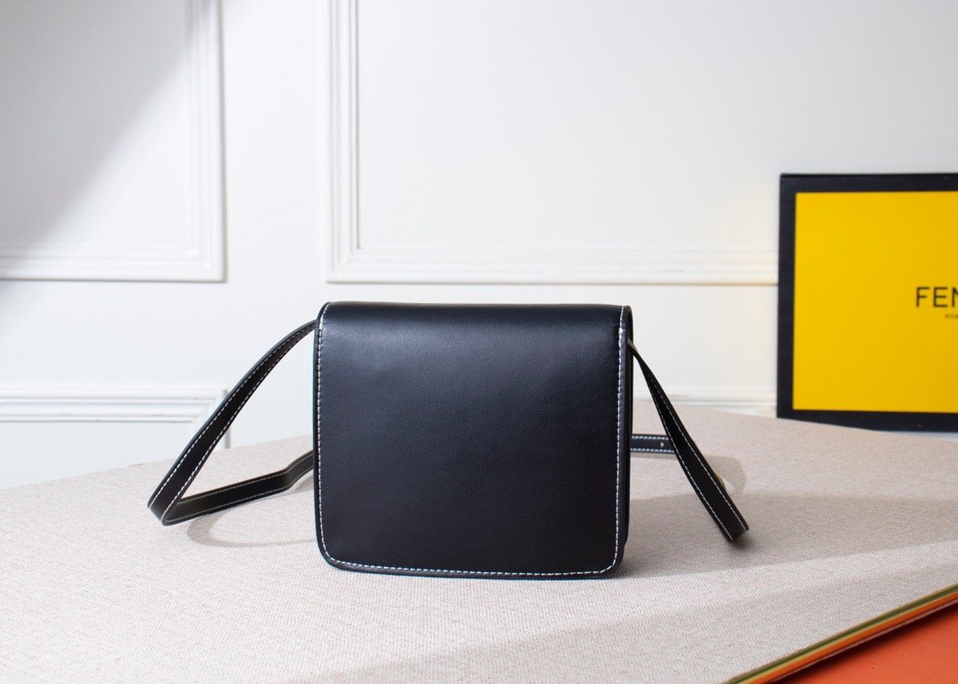 EN - New 1:1 rep Bags FEI 074
