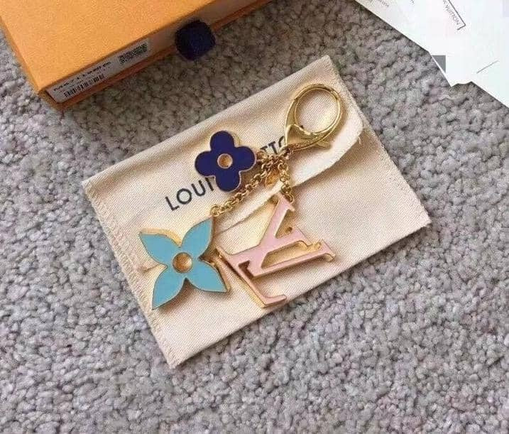 EN - Lux Keychains LUV 034 New 1:1 rep