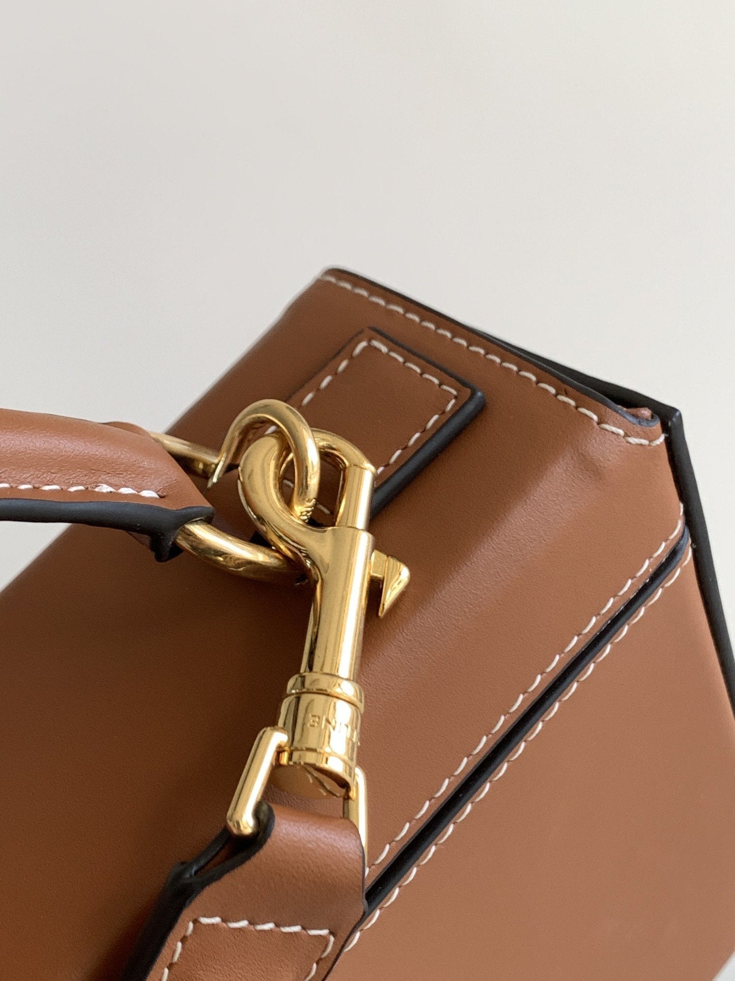 Top Quality Box Triomphe Bag Brown For Women 9in/22cm 199993BFN.04LU