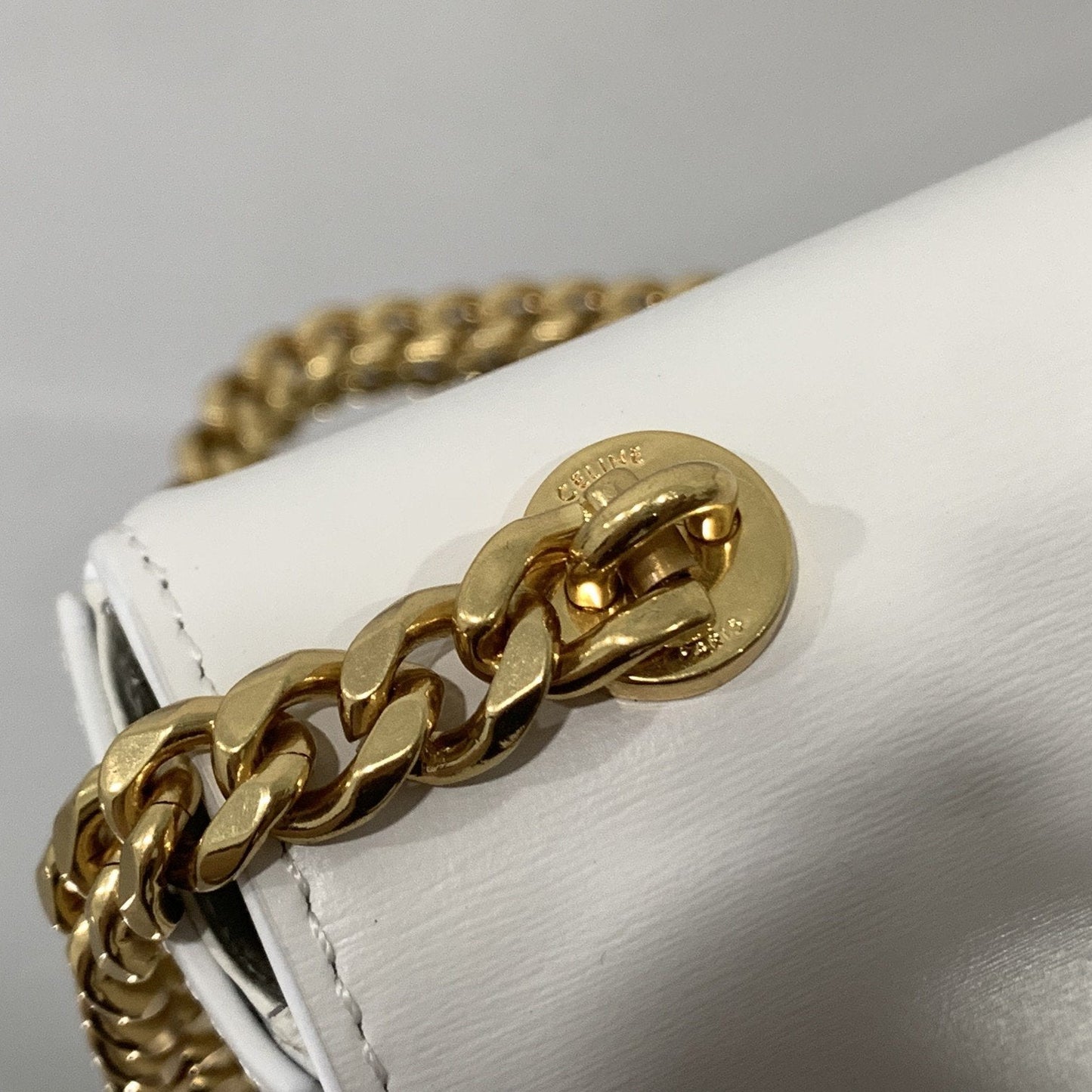 Top Quality Chain Shoulder Bag Cuir Triomphe White For Women 7.9in/20cm