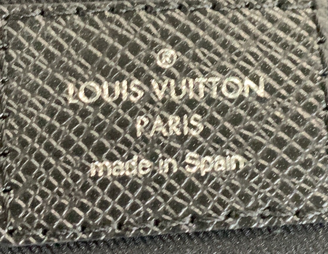 Louis Vuitton Avenue Sling Bag Taiga Leather