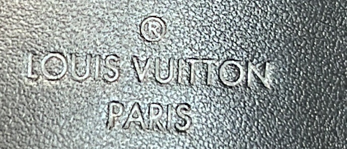 Louis Vuitton Saumur Slingbag Monogram Eclipse Canvas