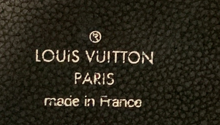 Louis Vuitton Hina Handbag Mahina Leather MM