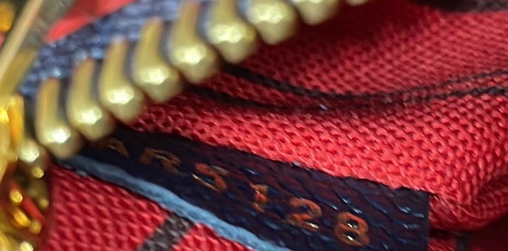 Louis Vuitton Pochette Metis Monogram Empreinte Leather