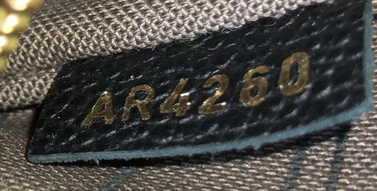 Louis Vuitton Pochette Metis Monogram Empreinte Leather