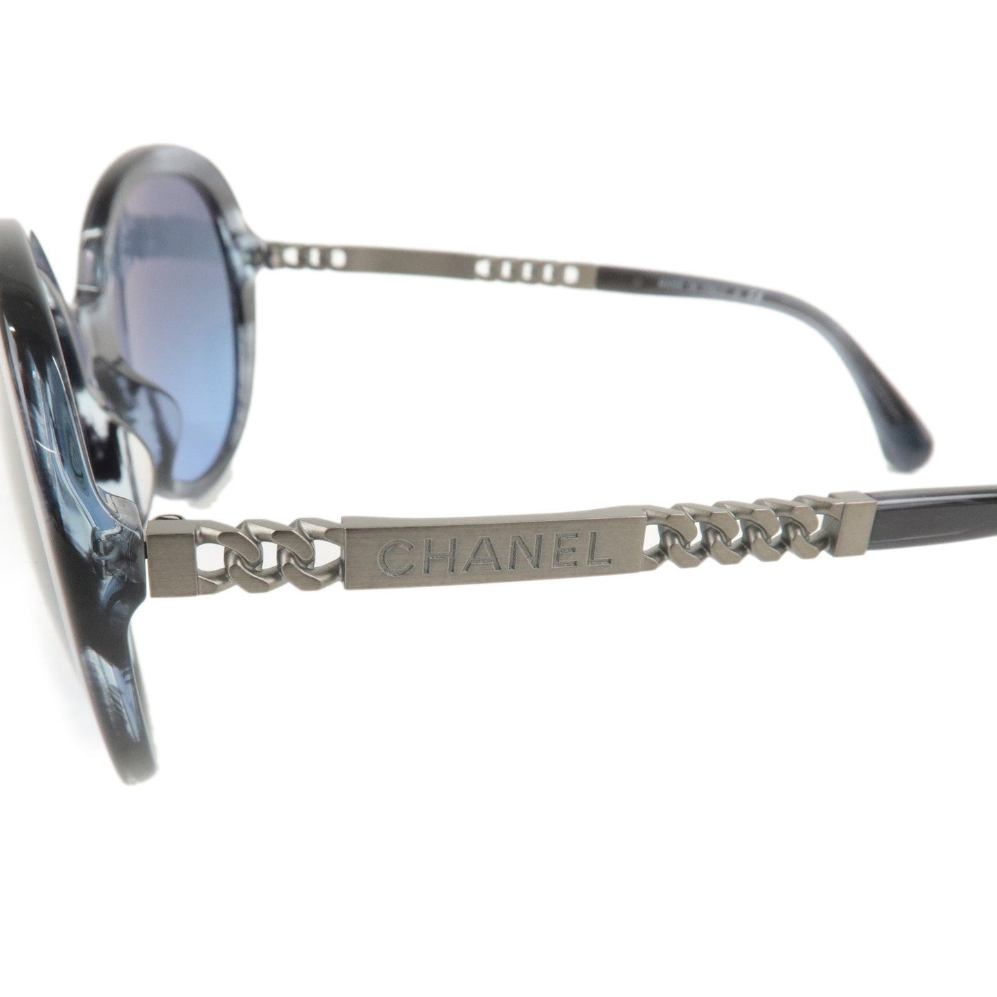 CHANEL Plastic Metal Chain Motif Sunglasses 56??20 140 Black 5353-A d