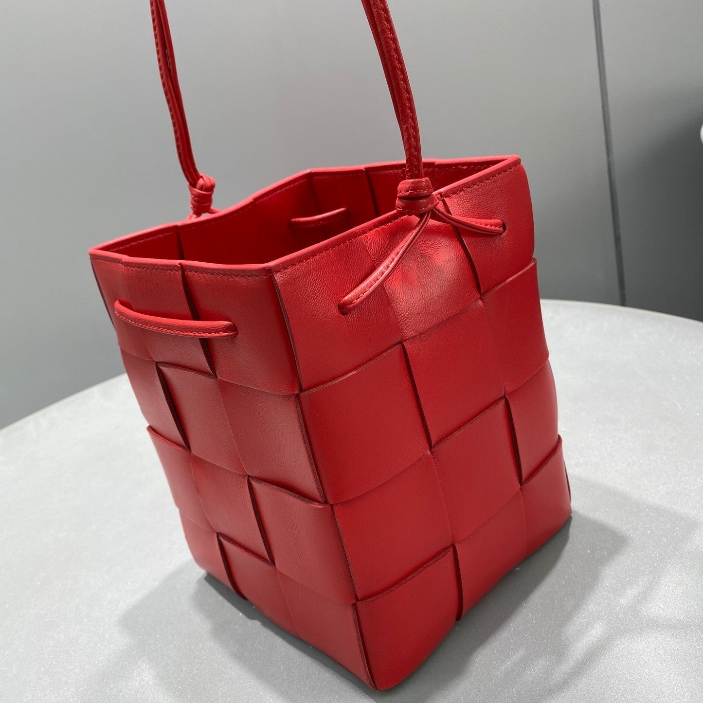 Top Quality Mini Cassette Bucket Bag Red, For Women, Bags 5.5in/14cm 680217VCQC46358