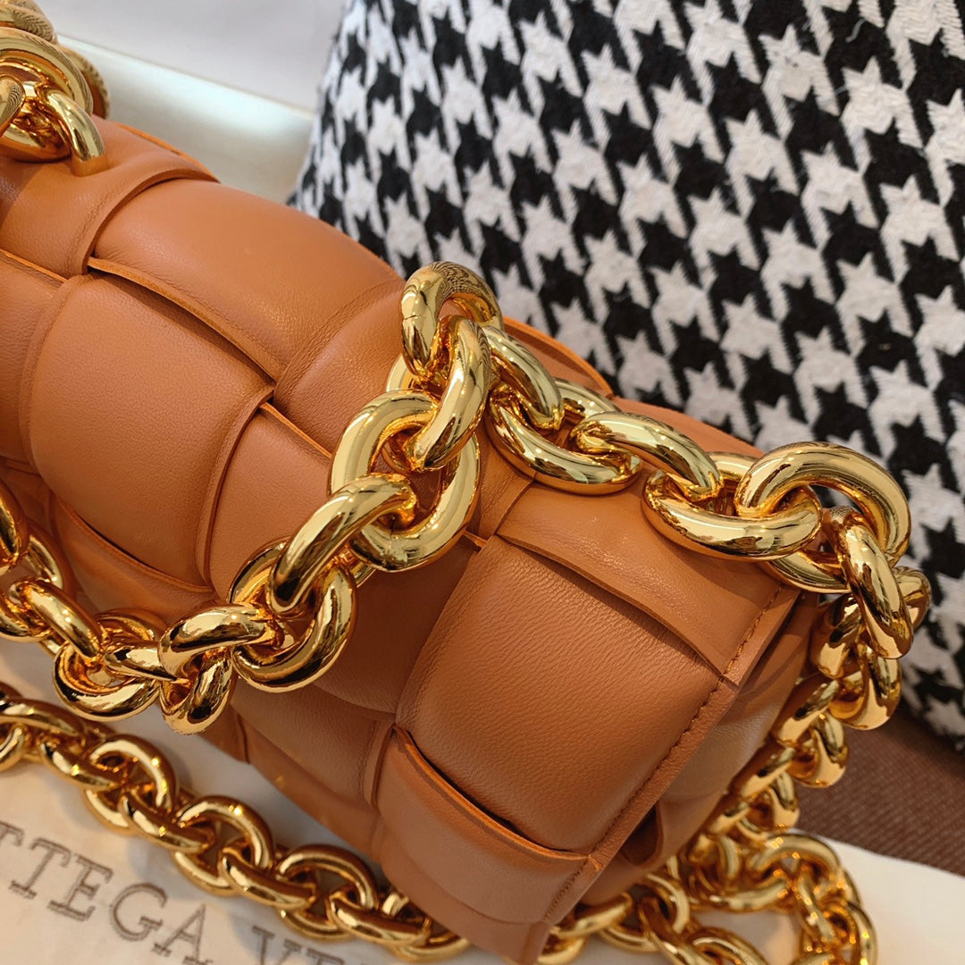 Top Quality Chain Cassette Brown, For Women, Women’s Bags 10.2in/26cm