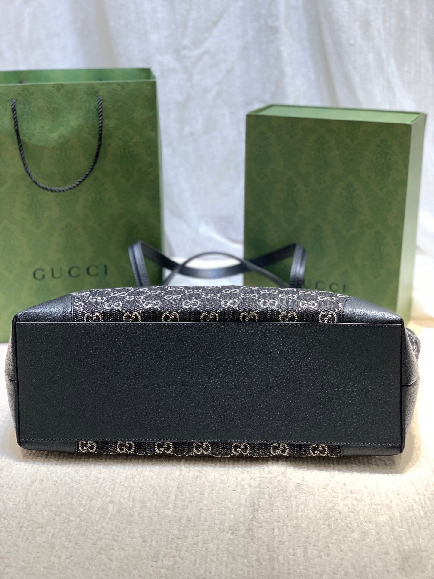 EN -New 1:1 rep Lux Bags GCI 367