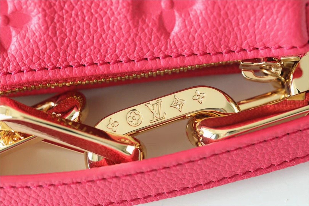 Top Quality Coussin BB Grain Fluo Pink For Women, Womens Bags, Shoulder And Crossbody Bags 8.3in/21cm Top Quality M20750