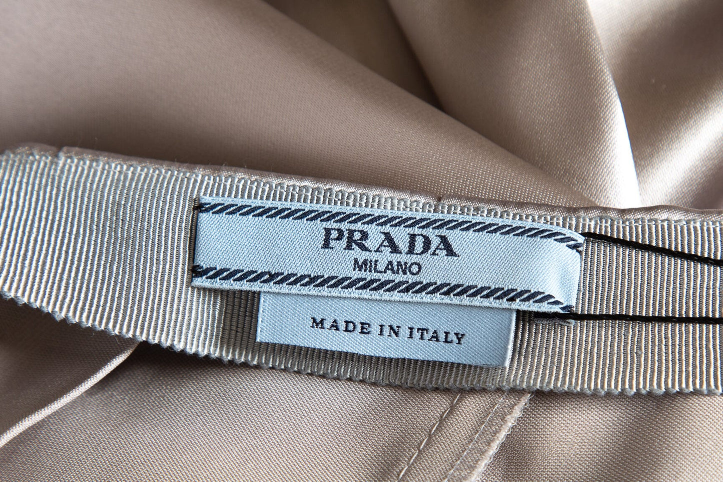 Prada Silver Pleated Knee Length Skirt SZ 42