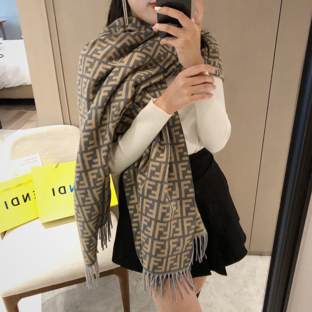 EN - Luxury FEI Scarf 014