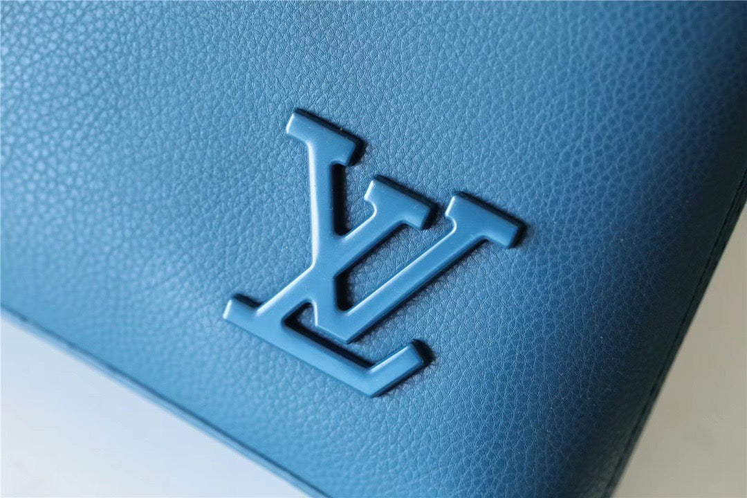 Top Quality Pochette Ipad Blue Aerogram For Men, Wallet 30cm Top Quality M81029