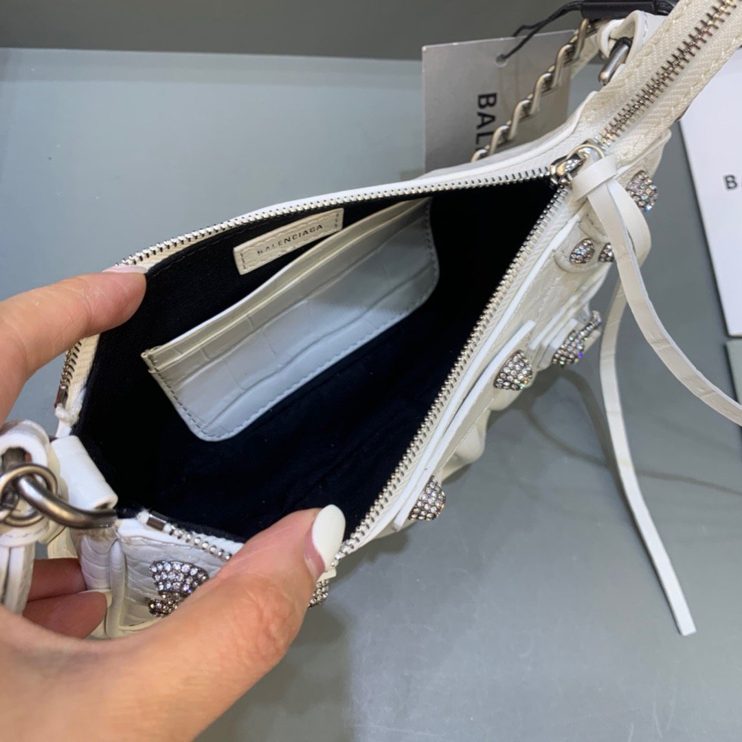 Top Quality Le Cagole Mini Bag With Chain In White, For Women, Bags 8.2in/21cm 69581423EBY9016
