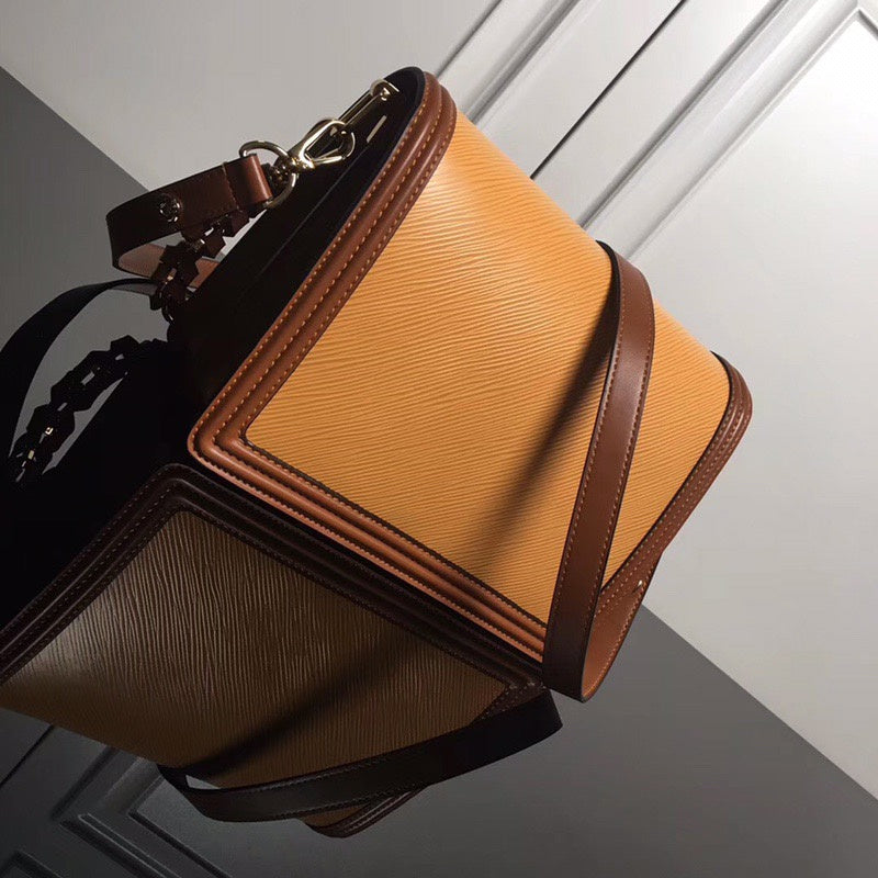 Louis Vuitton Luxury Bags 1858