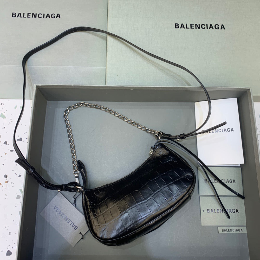 Top Quality Le Cagole Mini Bag With Chain Black, For Women, Bags 8.2in/21cm 69581423EJY1000