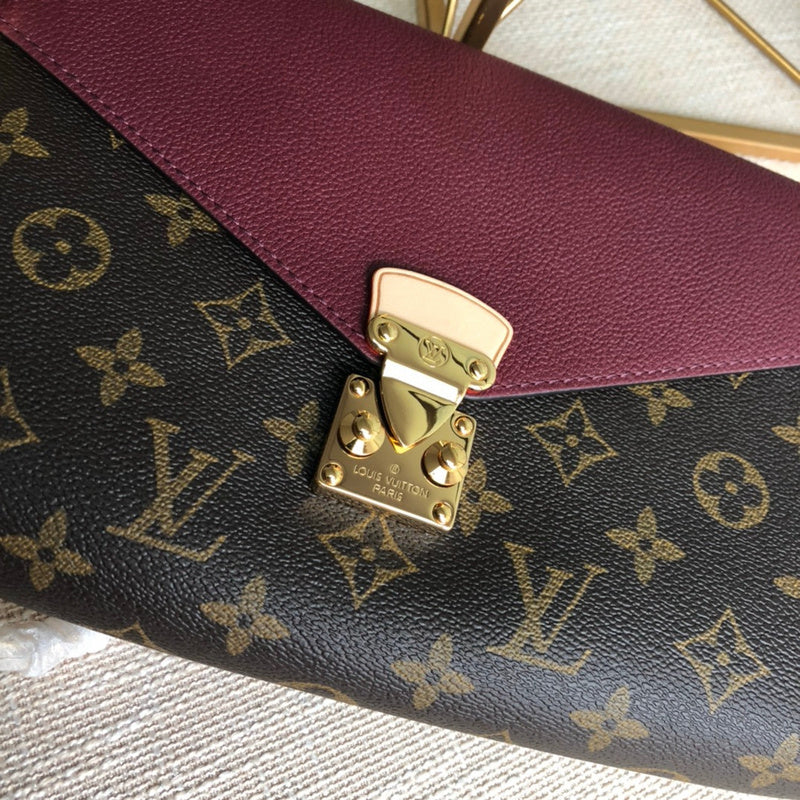 Louis Vuitton Luxury Bags 1788