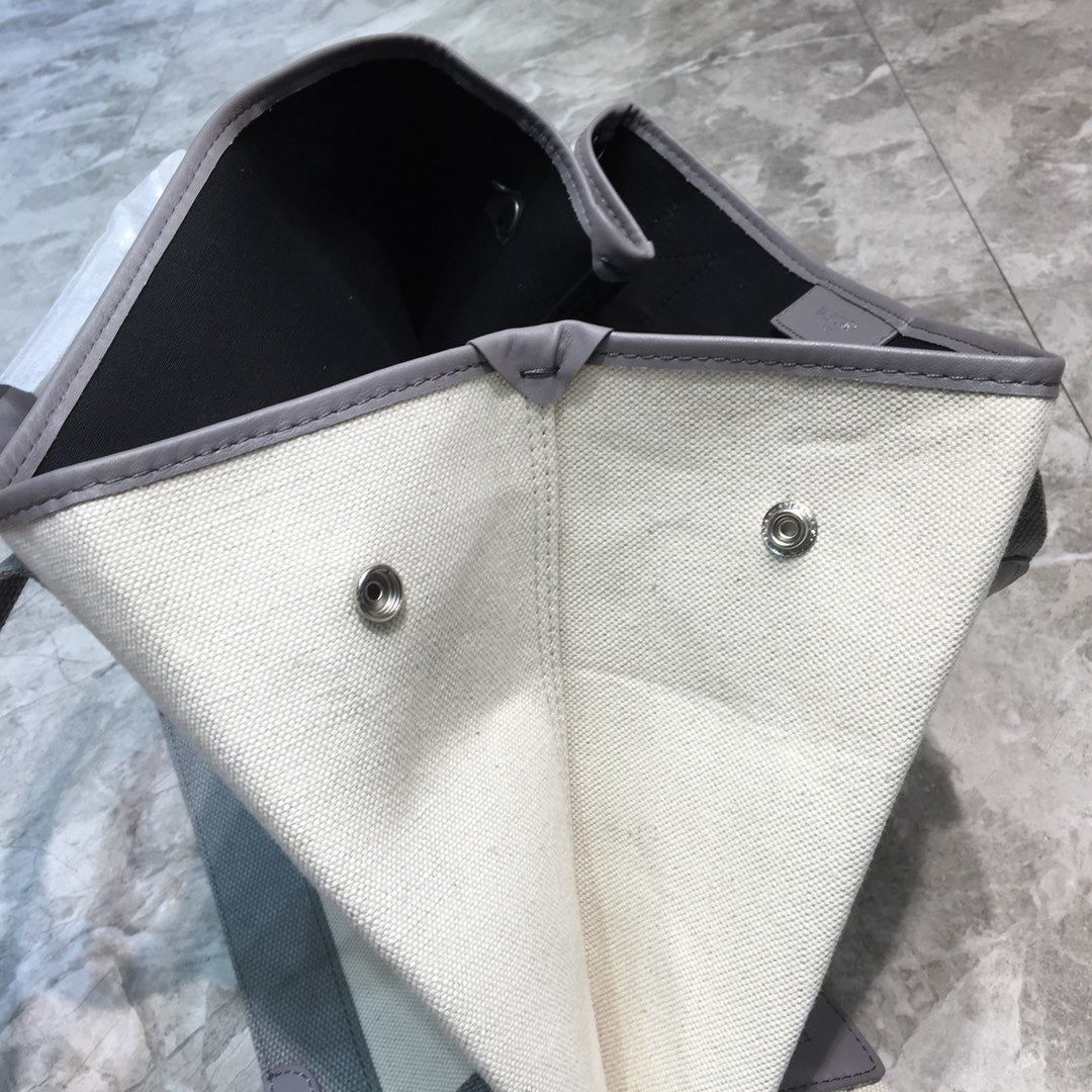 Top Quality Navy MeTop Qualityum Cabas Tote Bag In Gray, For Women, Bags 14.1in/36cm