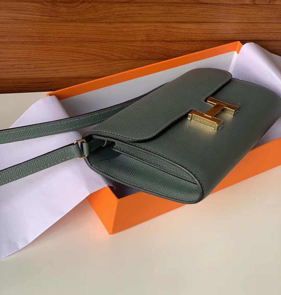 Top Quality Constance Togo Long Wallet 21cm/8.3in Gold Toned Hardware For Women Grey