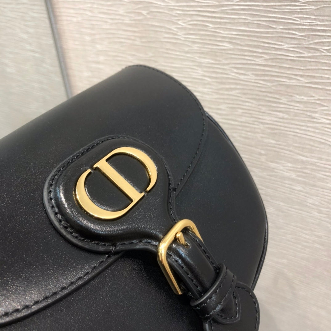 Top Quality Small Bobby Bag Black For Women 7in/18cm CD M9317UMOL_M900