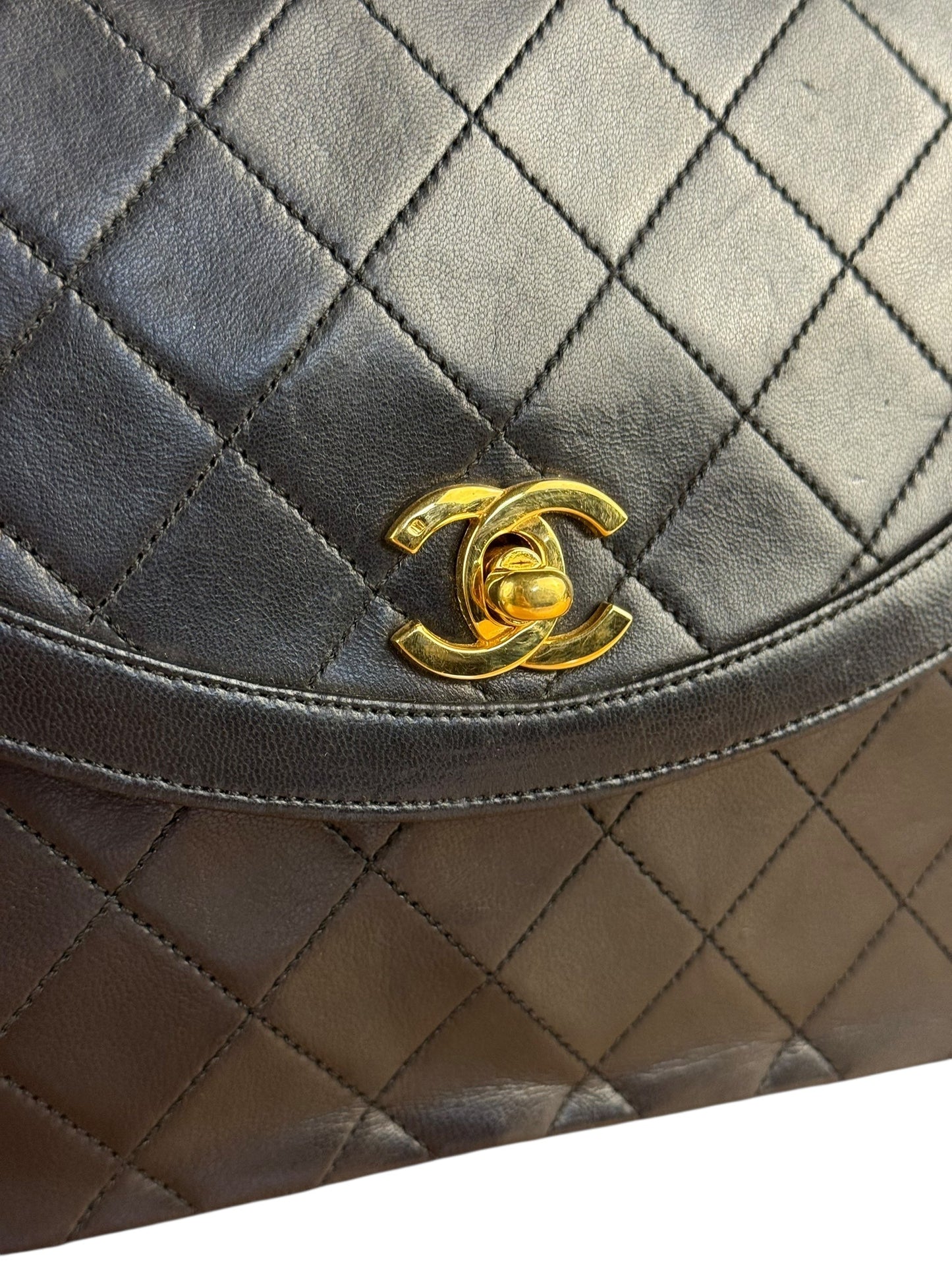 Chanel Black Quilted Diana Shoulder Bag 1986-1988