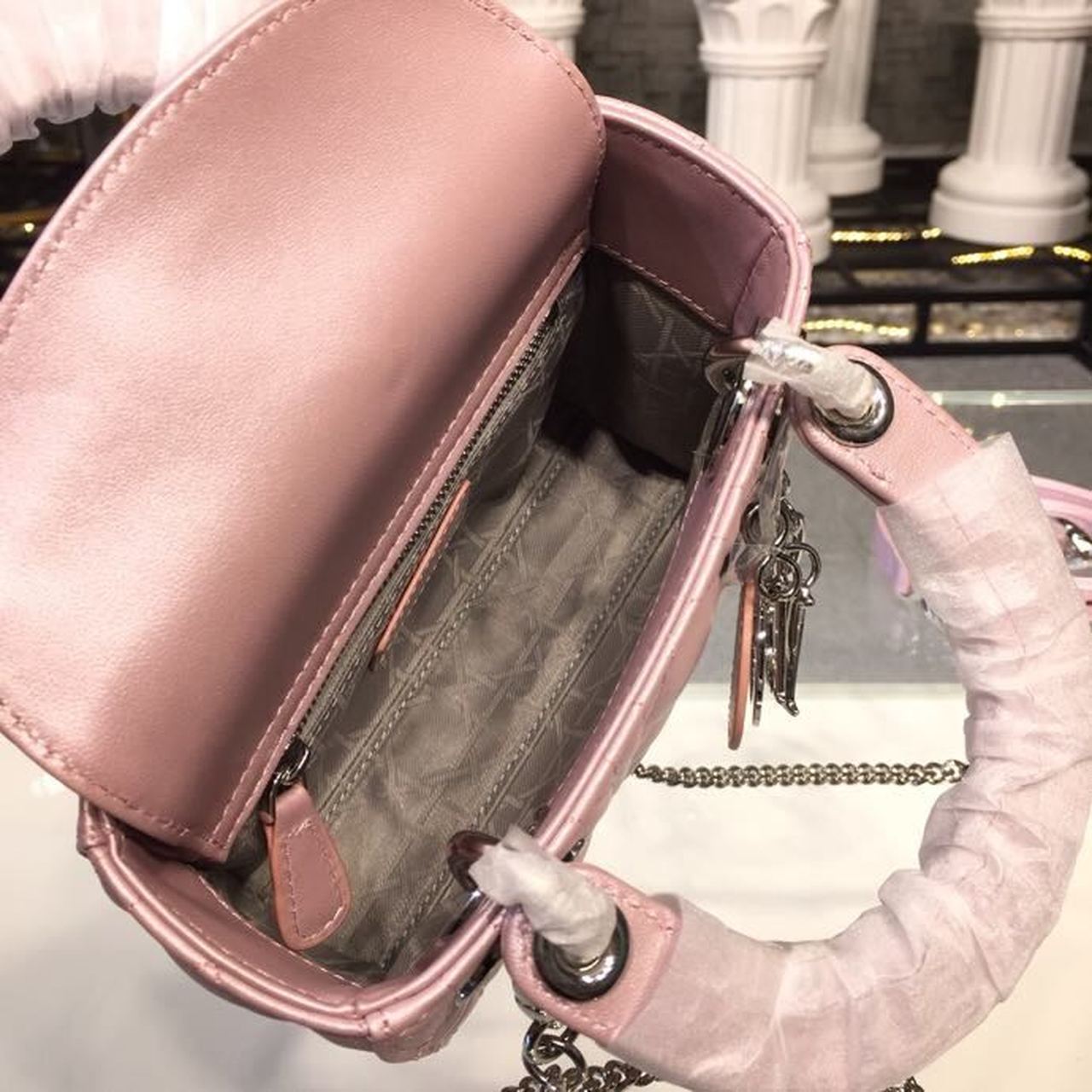 Top Quality Mini Lady Cannage Quilted Bag with Chain SiTop Qualityer Hardware Pink For Women 6.5in/17cm CD