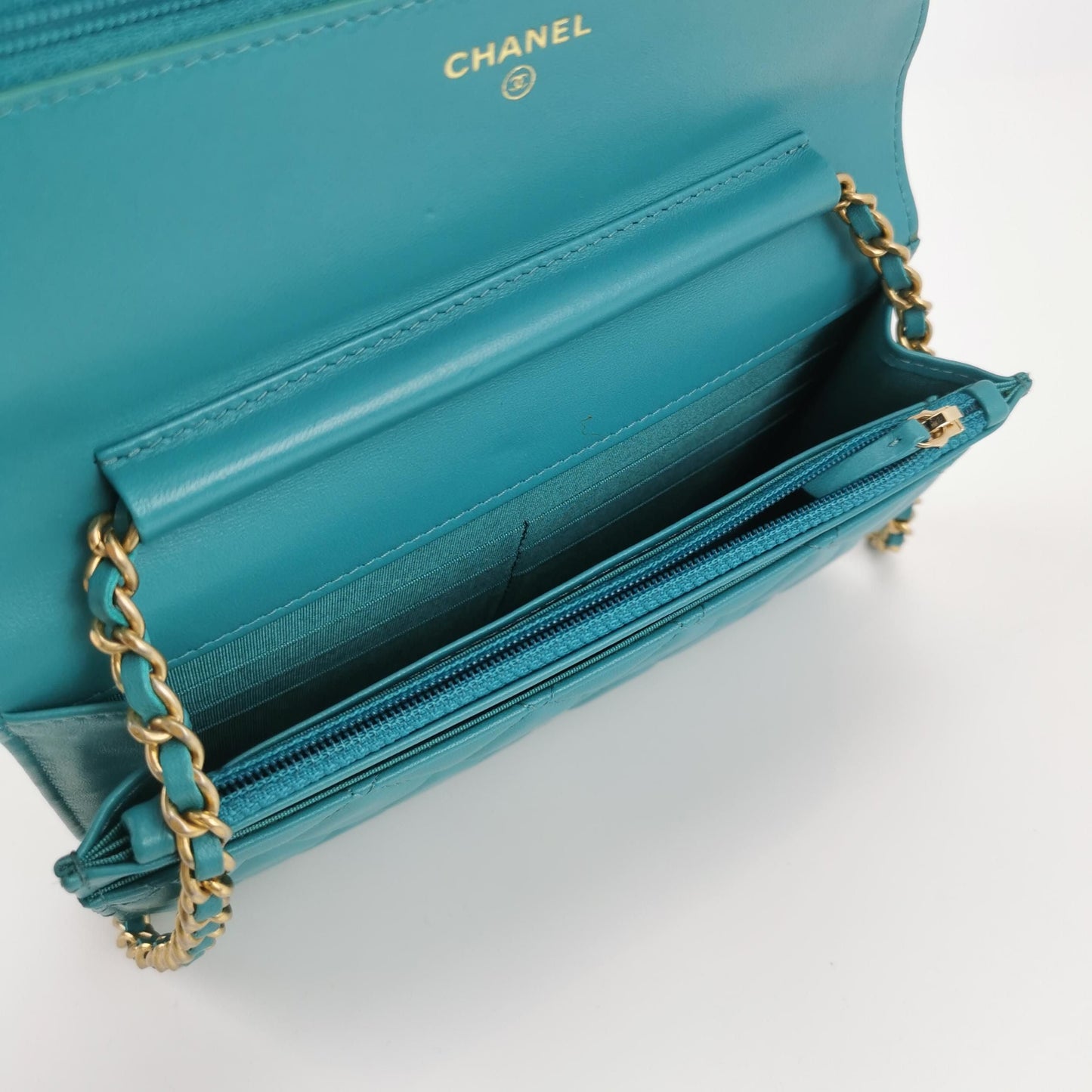 Chanel Lambskin Quilted Double C Logo Shoulder Bag 250222781074338