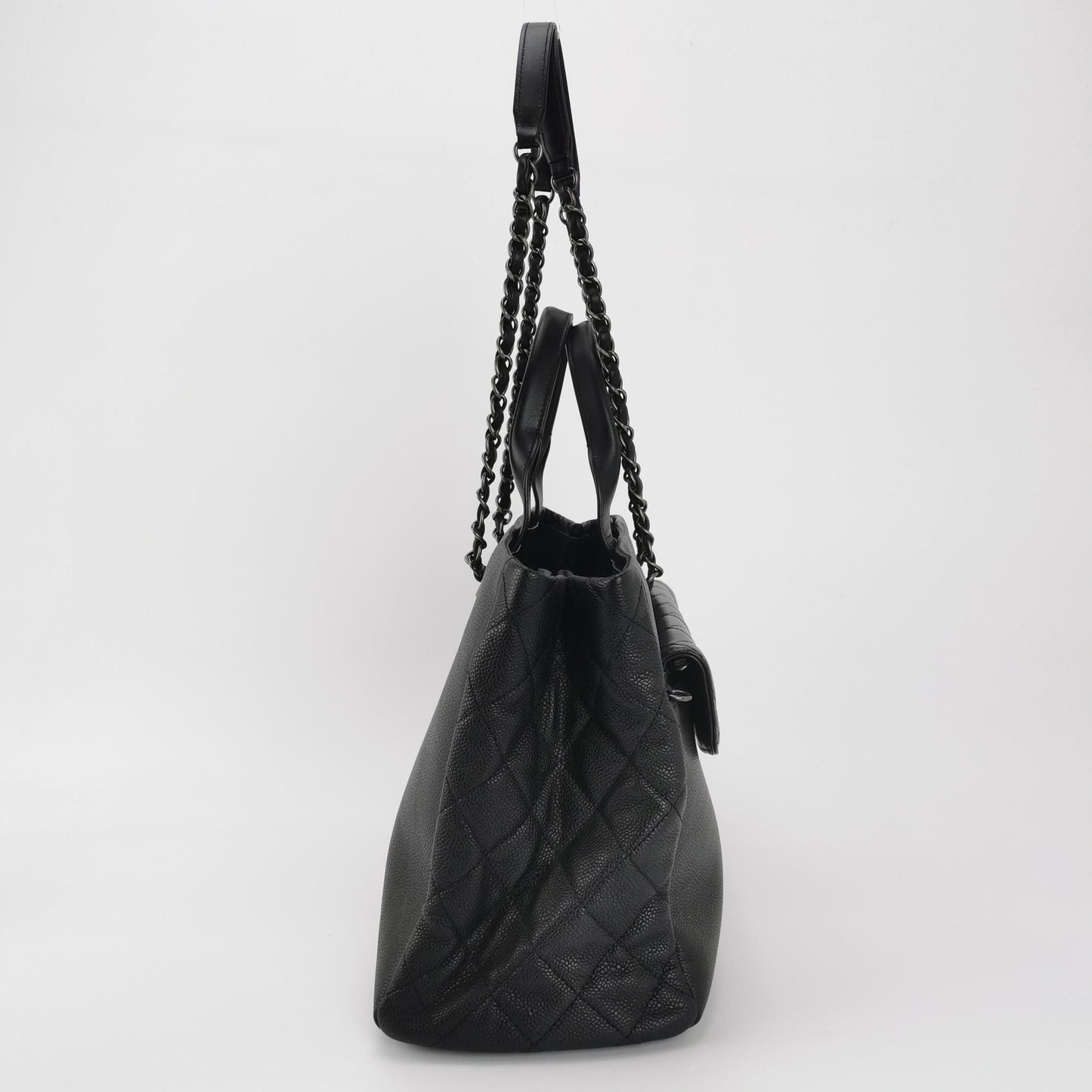 Chanel Quilted Double C Logo Shoulder Bag 250119781033472