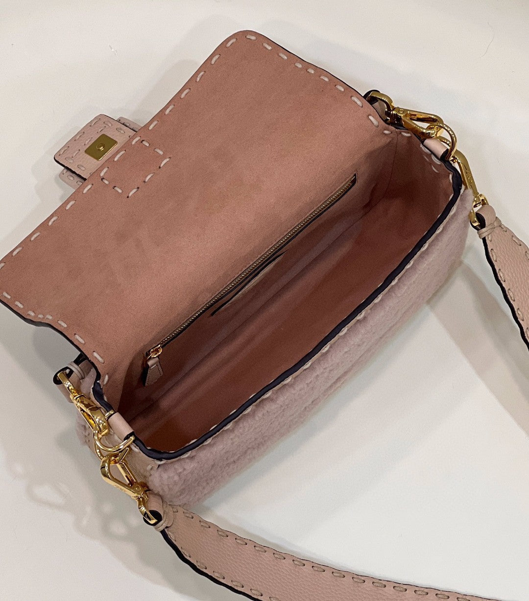 Top QualityTop Quality Baguette Pink Sheepskin Bag For Woman 27cm/10.5in 8BR600AH96F1F7N