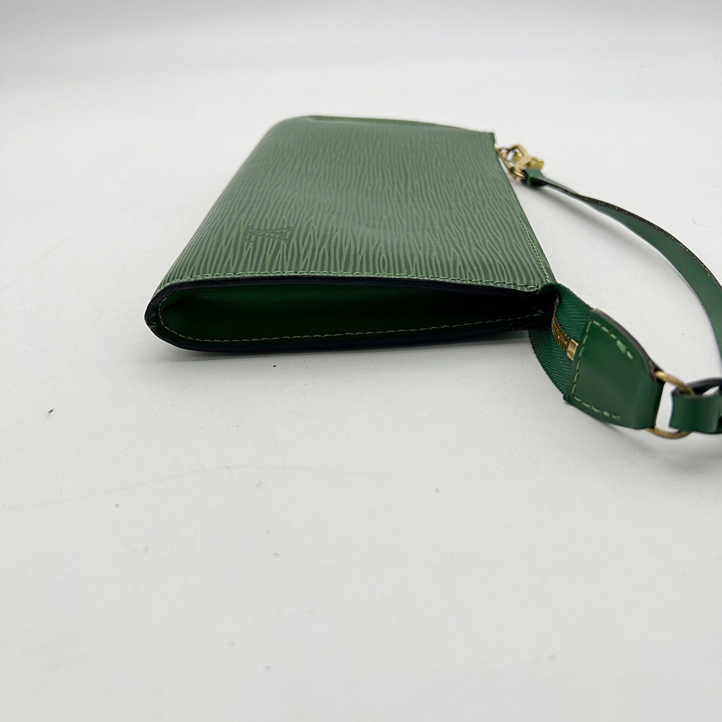 Louis Vuitton Epi Leather Pochette Accessoires - Green Shoulder Bags, Handbags lv8826ej