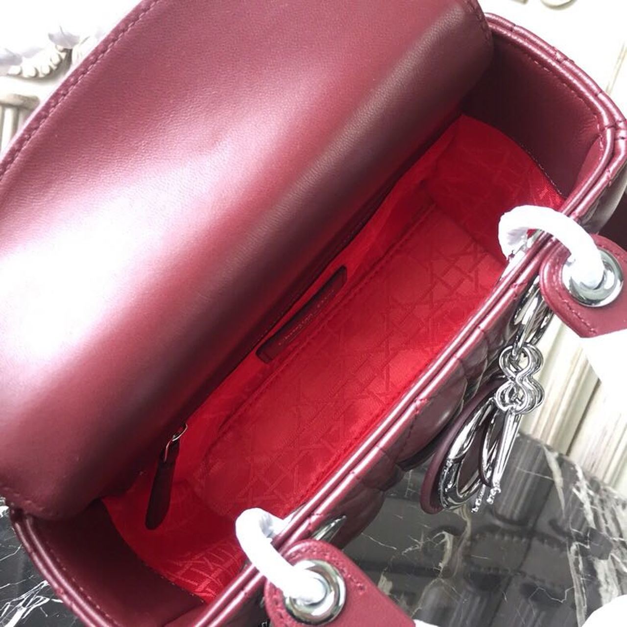 Top Quality Small Lady Bag SiTop Qualityer Hardware Burgundy For Women 8in/20cm CD