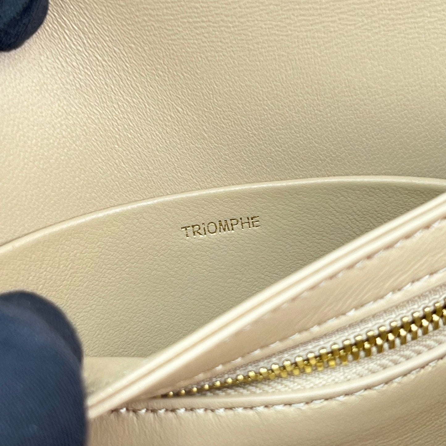 Top Quality Classique Cuir Triomphe Bag Beige For Women 9in/22cm