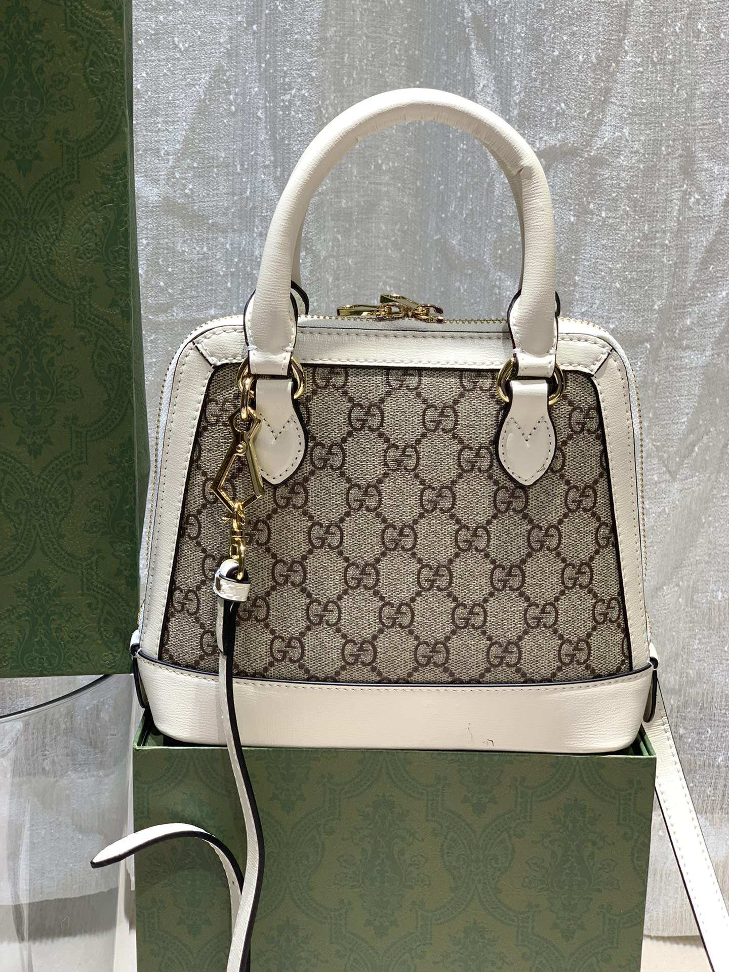 EN - New 1:1 rep Bag GCI 450