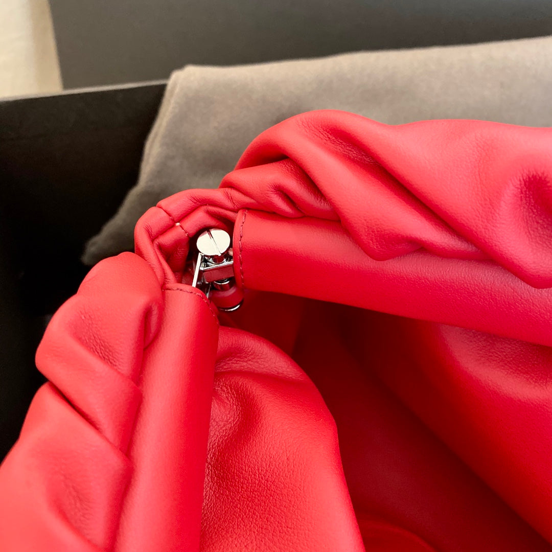 Top Quality Chain Pouch Red, For Women, Women’s Bags 12.2in/31cm
