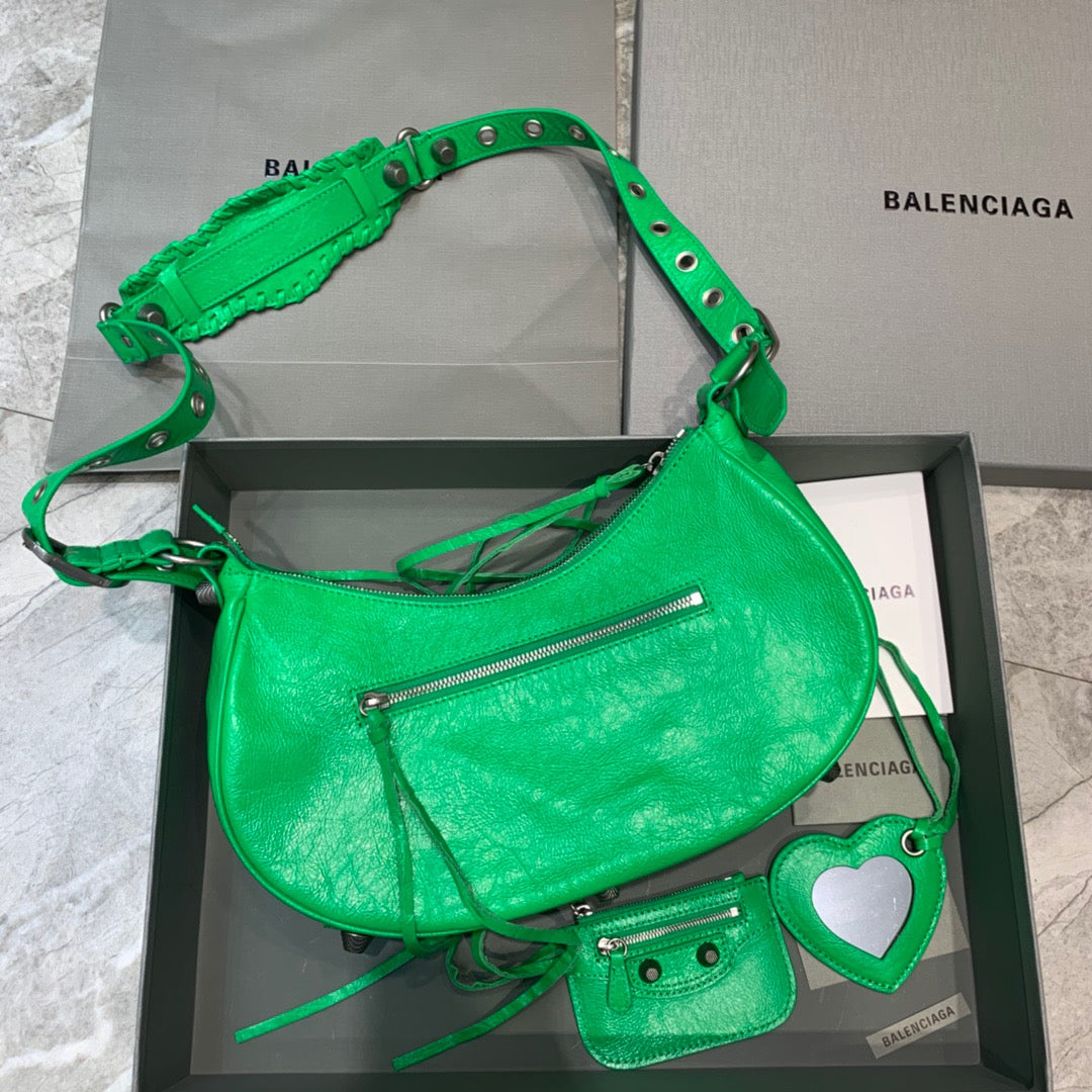 Top Quality Le Cagole XS Shoulder Bag In Green, For Women, Bags 13in/33cm