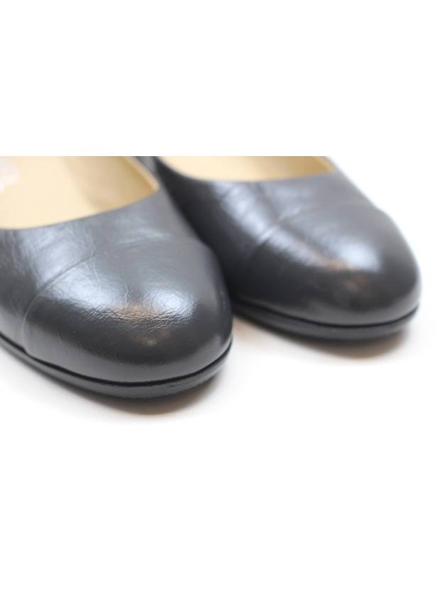 CC navy pumps size 36 5 Chanel