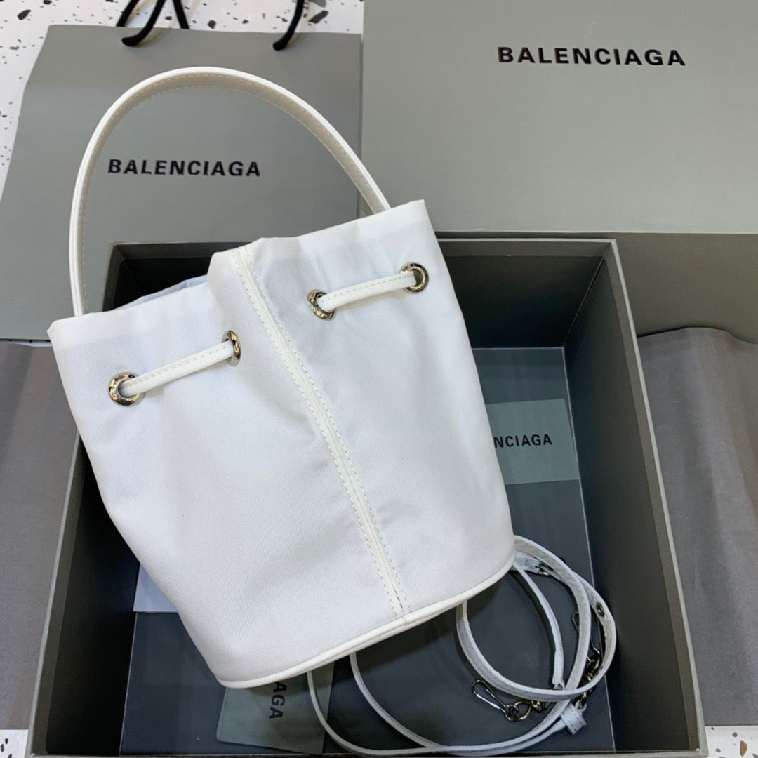 Balen Le Cagole MeTop Qualityum Bucket Bag In White, For Women, Bags 11.8in/30cm